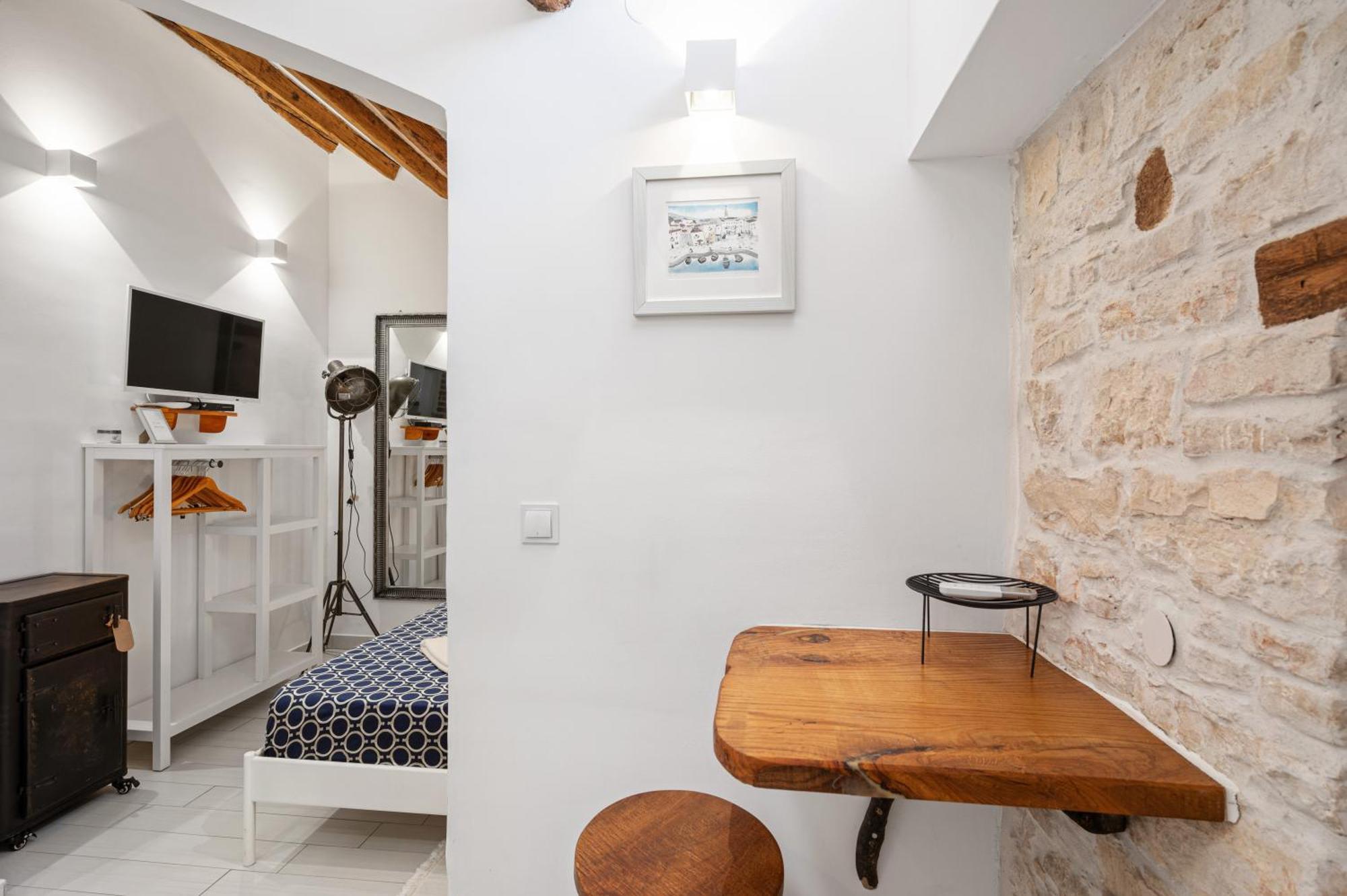 Studio Apartman Tutto Bene Rovinj Exterior foto